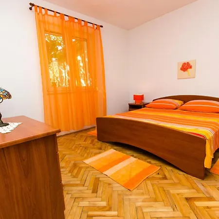 Ivana Tr -two Bedroom With Terrace A1 *