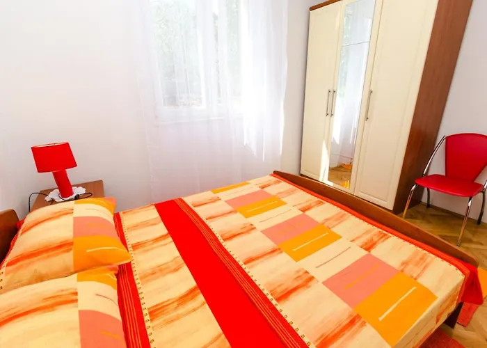 公寓 Ivana Tr -two Bedroom With Terrace A1 特罗吉尔