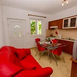 Apartment Ivana Tr -two Bedroom With Terrace A1 Trogir